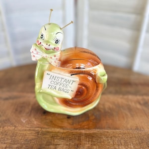 MNSSRN Snail Stump Teapot, Exquisite Personality, Handmade Purple Clay Teapot, Uncoated Coffee Pot and Hip Flask Another snail teapot that will be snail-mailing its way home