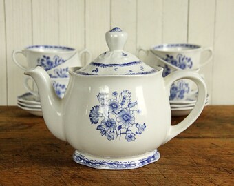 Vintage Arabia Finland Tea Set, Finn Flower Blue, Cup and Saucer