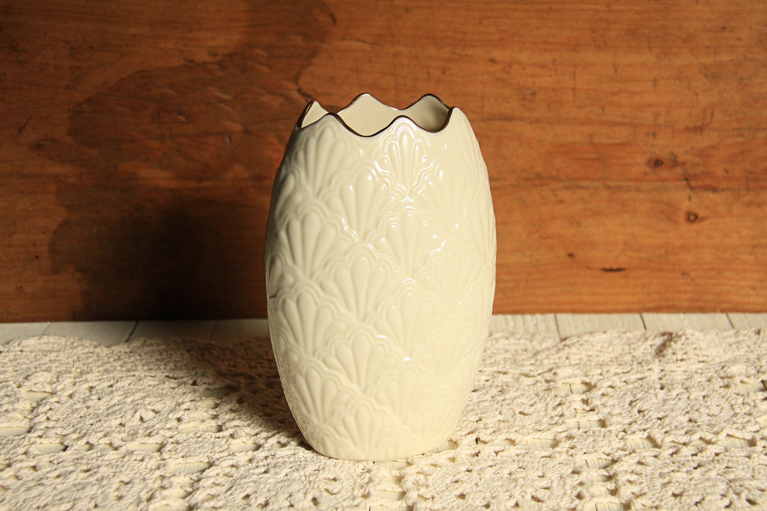 Vintage Lenox Vase, Jacquard Gold by Lenox, Scalloped Gold Rim