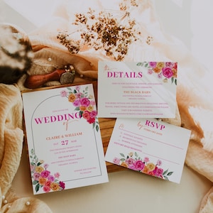 Puede incluir: Invitaci&oacute;n de boda con dise&ntilde;o floral. La invitaci&oacute;n es para Claire y William, y la boda es el s&aacute;bado 27 de marzo a las 3:00 PM en The West Barn, 4928 Central Florida Parkway, Orlando, Florida. La tarjeta RSVP tambi&eacute;n est&aacute; incluida con un dise&ntilde;o floral.
