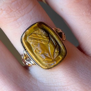 Sz 6 Antique Art Deco 10K Gold & Hand-Carved Tiger's Eye Cameo Ring image 1