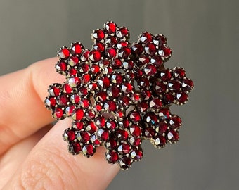 アンティーク ボヘミアン ガーネット ブローチ：14K ゴールド