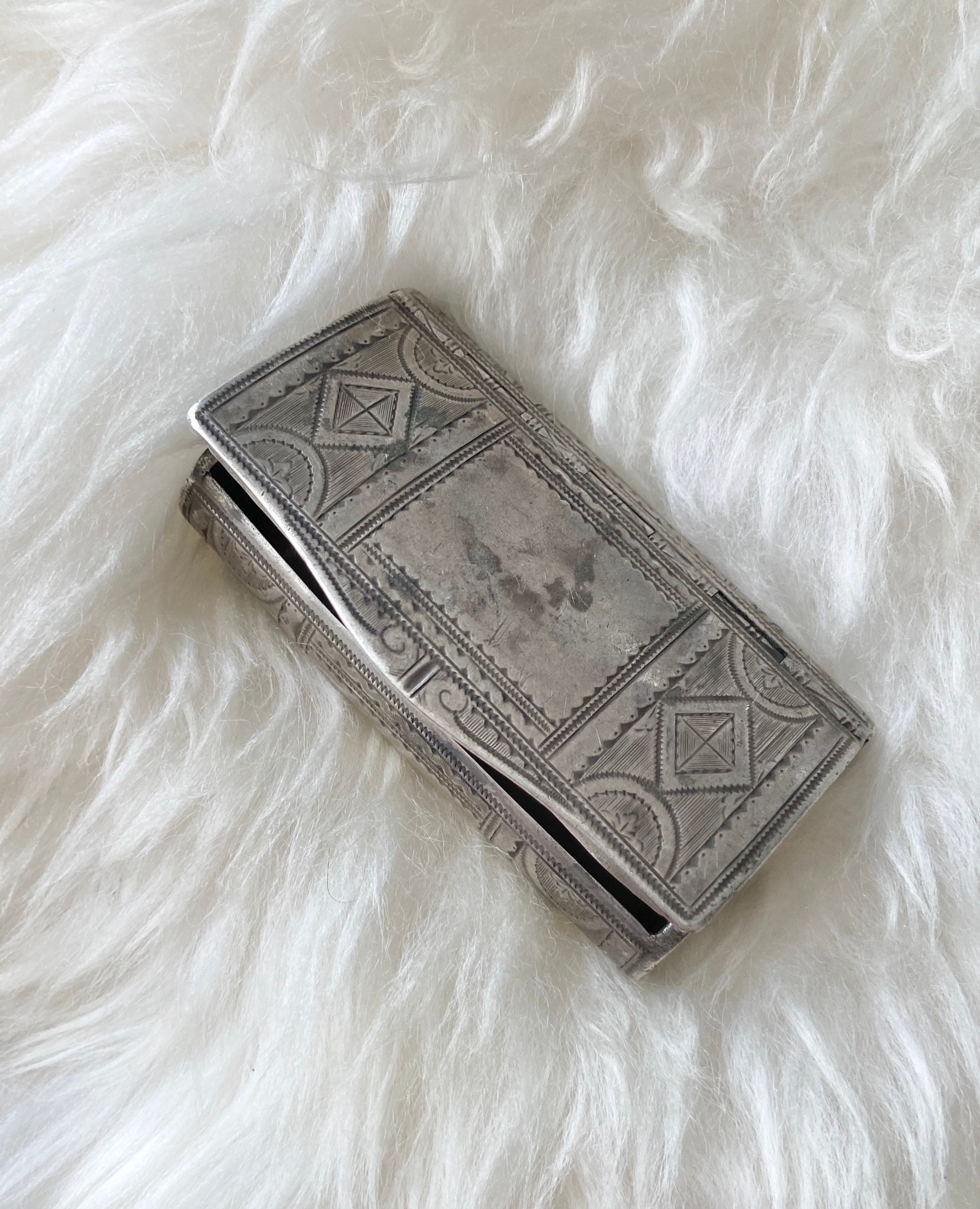 1800s cigarette case 1800s Cigarette Case