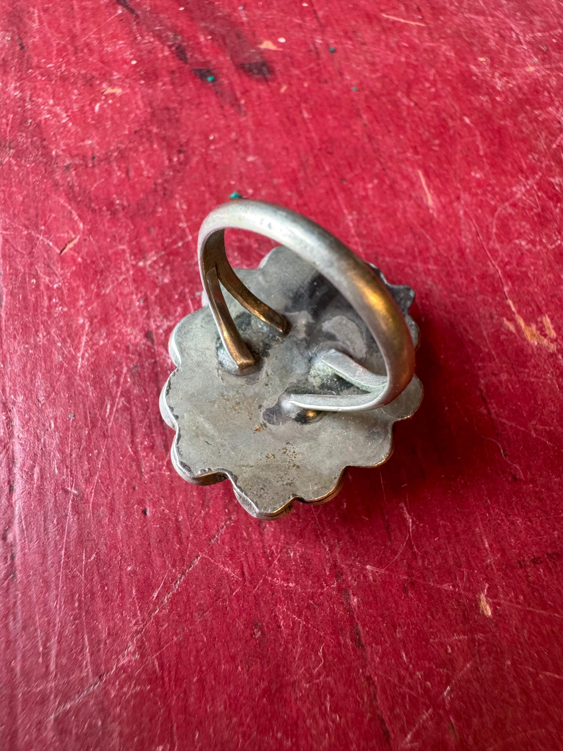 Sz 6.5 ~ Vintage Native American Navajo Nickel Silver & Blue