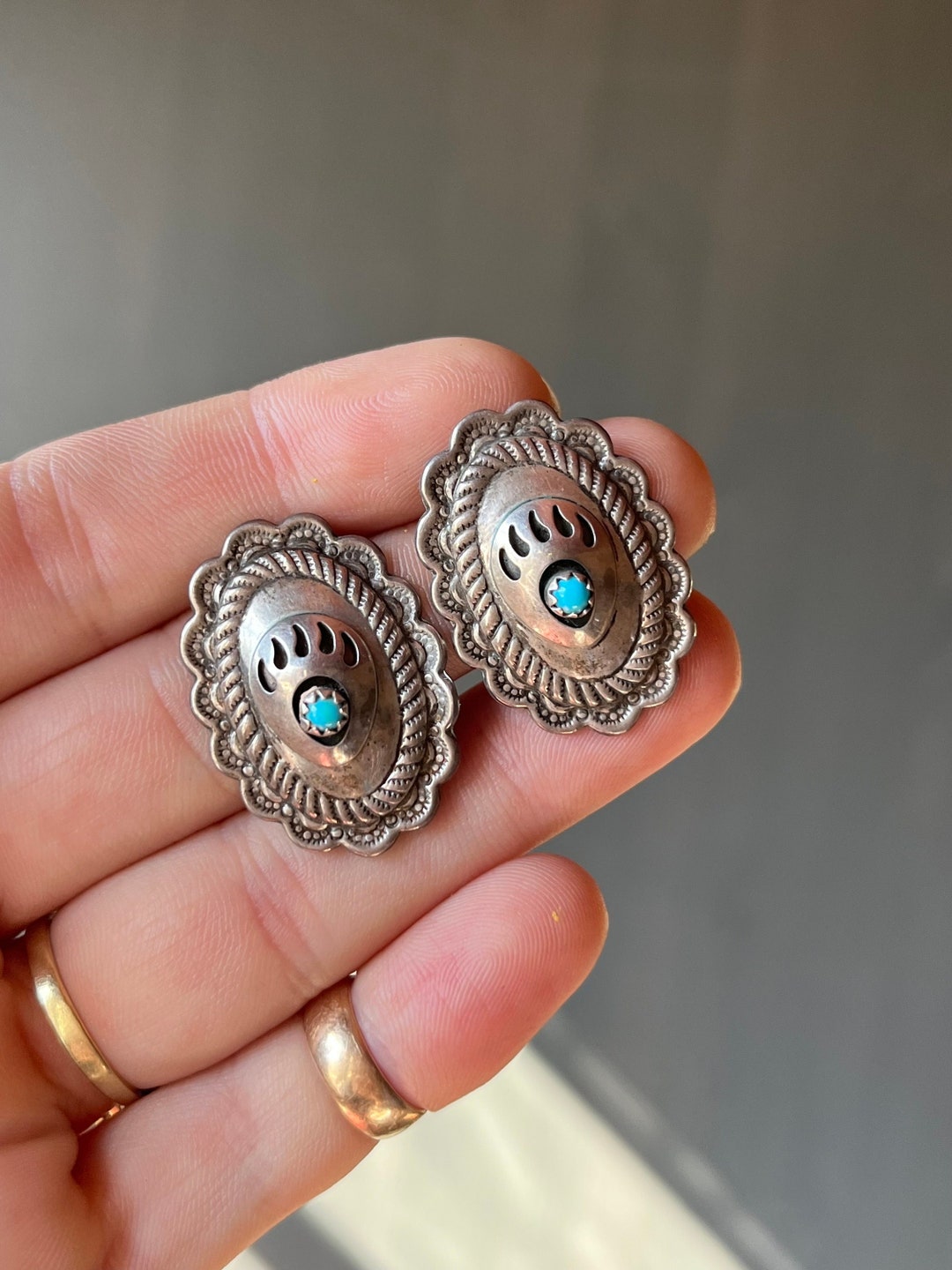 Vintage Native American Sterling Silver & Turquoise Bear Paw Concho ...