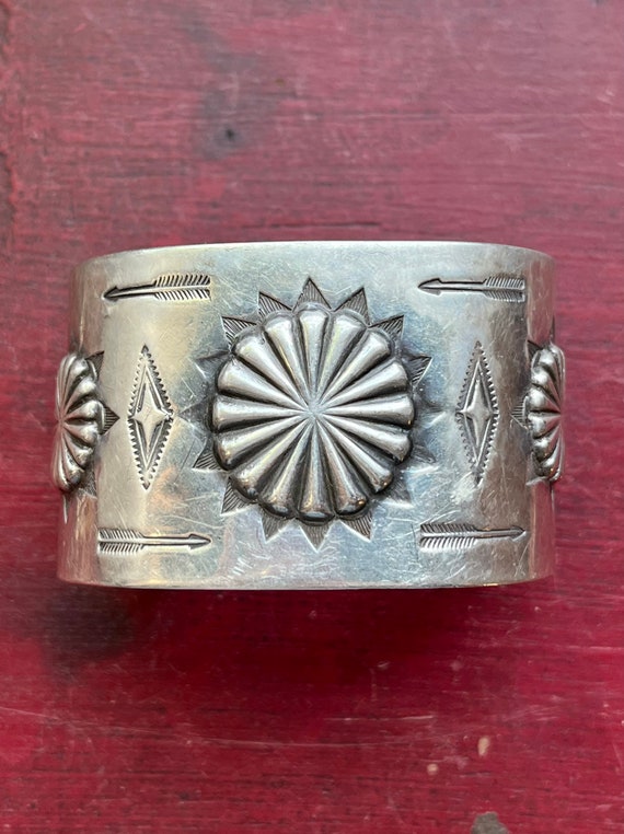 Vintage Native American Sterling Silver Stamped Ar