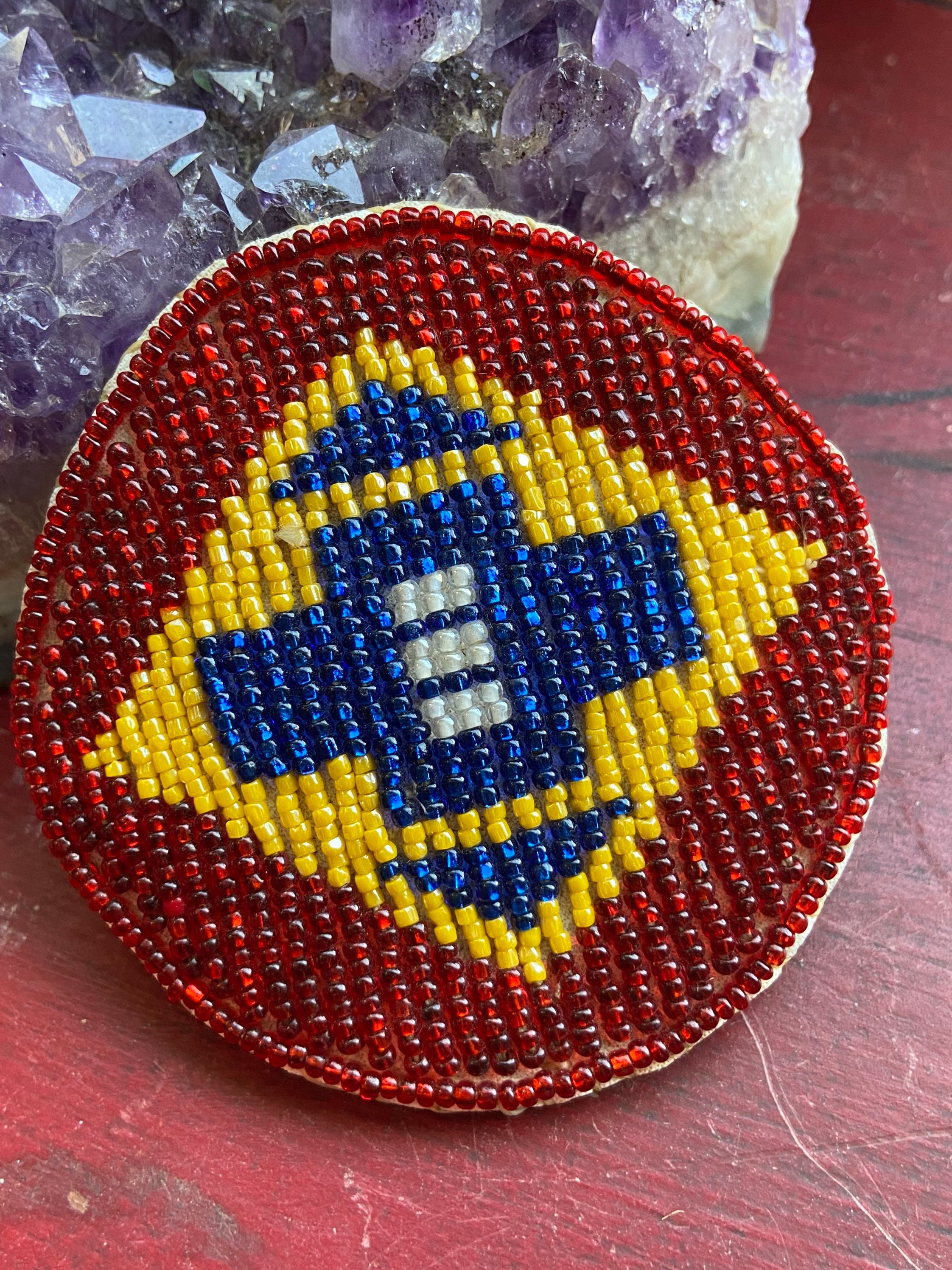 Vintage Native American Red, Blue, Yellow Beaded Hair Clip  display picture 2
