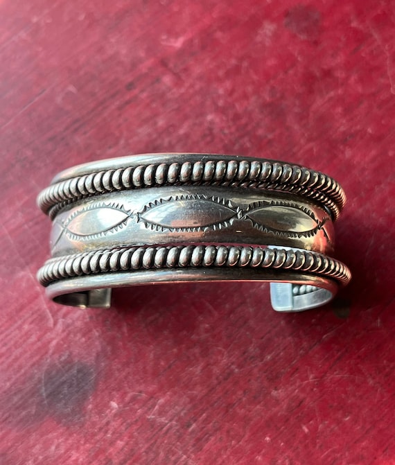 Vintage Native American TAHE Sterling Silver Twisted Wire Stamped