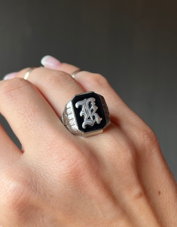 10k onyx signet initial - Gem 10k onyx signet initial - Gem