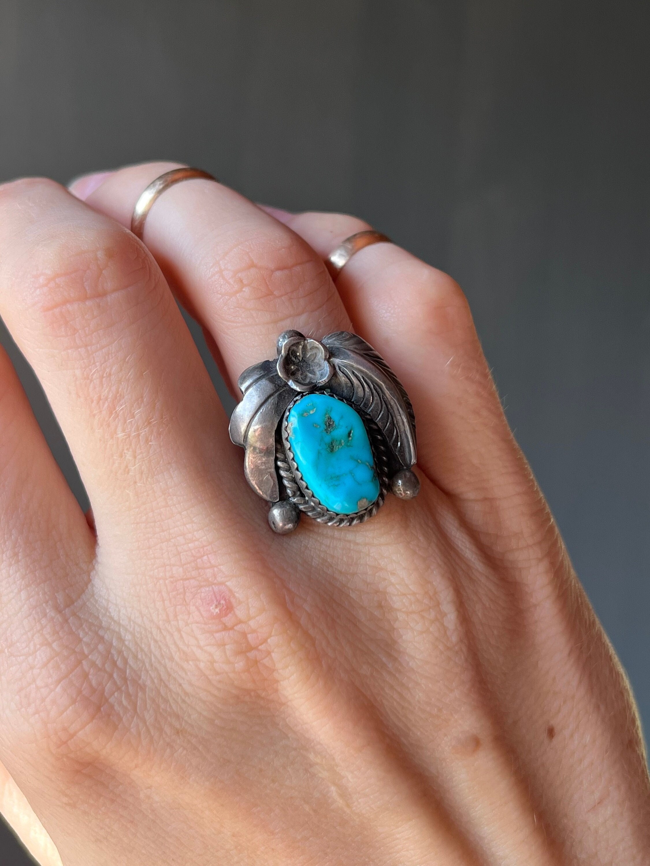 Sz 6 ~ Vintage Native American Navajo Sterling Silver & Blue