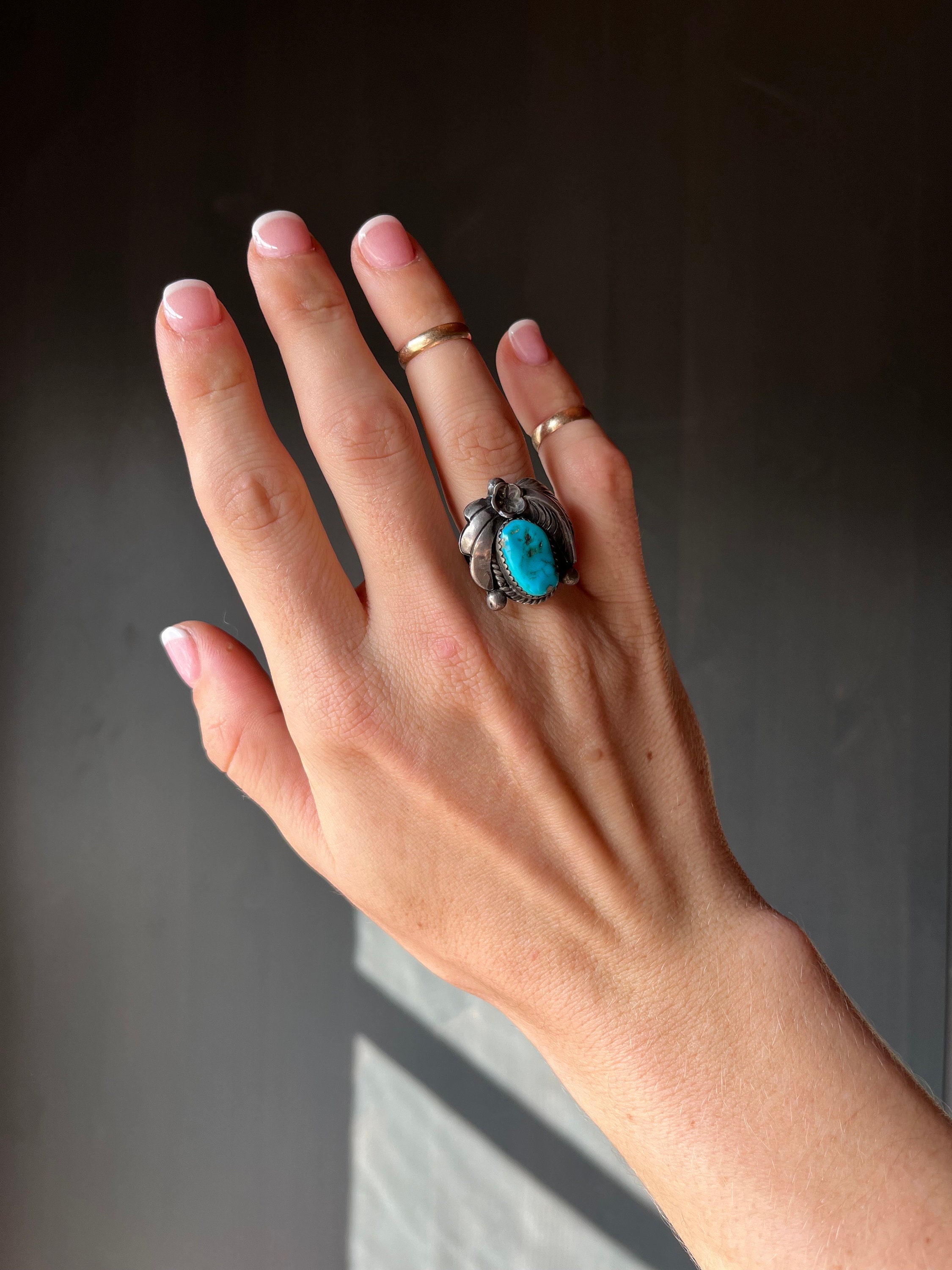 Sz 6 ~ Vintage Native American Navajo Sterling Silver & Blue
