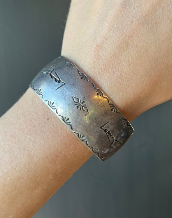 Monster Vintage Native American Navajo Blue Warrior Turquoise Sterling Silver Bracelet Old Monster Vintage Native American Navajo Blue Warrior Turquoise Sterling Silver Bracelet Old