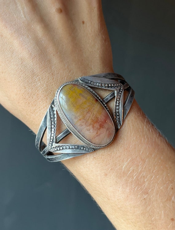 Very Rare Vintage Older Native American Navajo Pink Agate Sterling Silver Ring Old Very Rare Vintage Older Native American Navajo Pink Agate Sterling Silver Ring Old