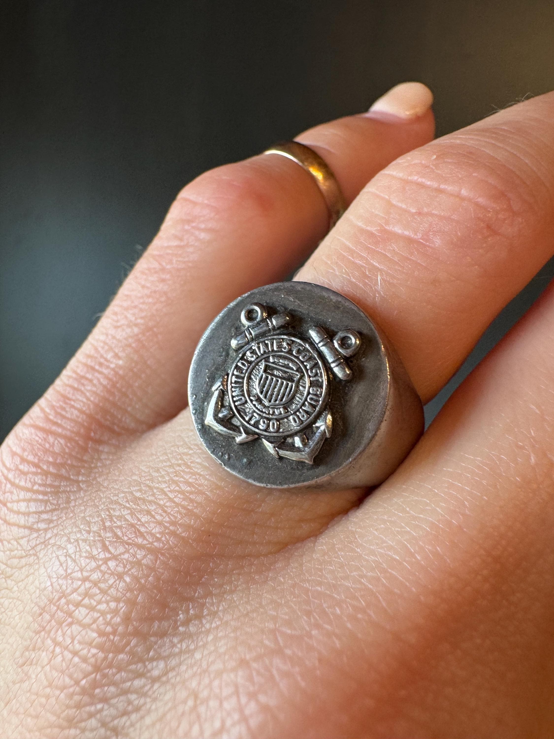 Sz 7 ~ Vintage U.S Coast Guard Sterling Silver ES-PO Anchor Seal