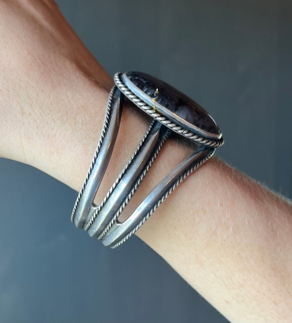 Early 1900's Vintage Navajo Native American Jewelry jewelry Petrified Wood Sterling Silver Bracelet Early 1900's Vintage Navajo Native American Jewelry jewelry Petrified Wood Sterling Silver Bracelet