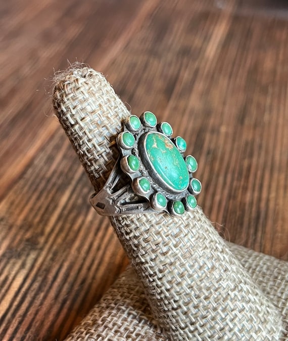 Sz 5.75 ~ Vintage Native American Fred Harvey Era Sterling Silver