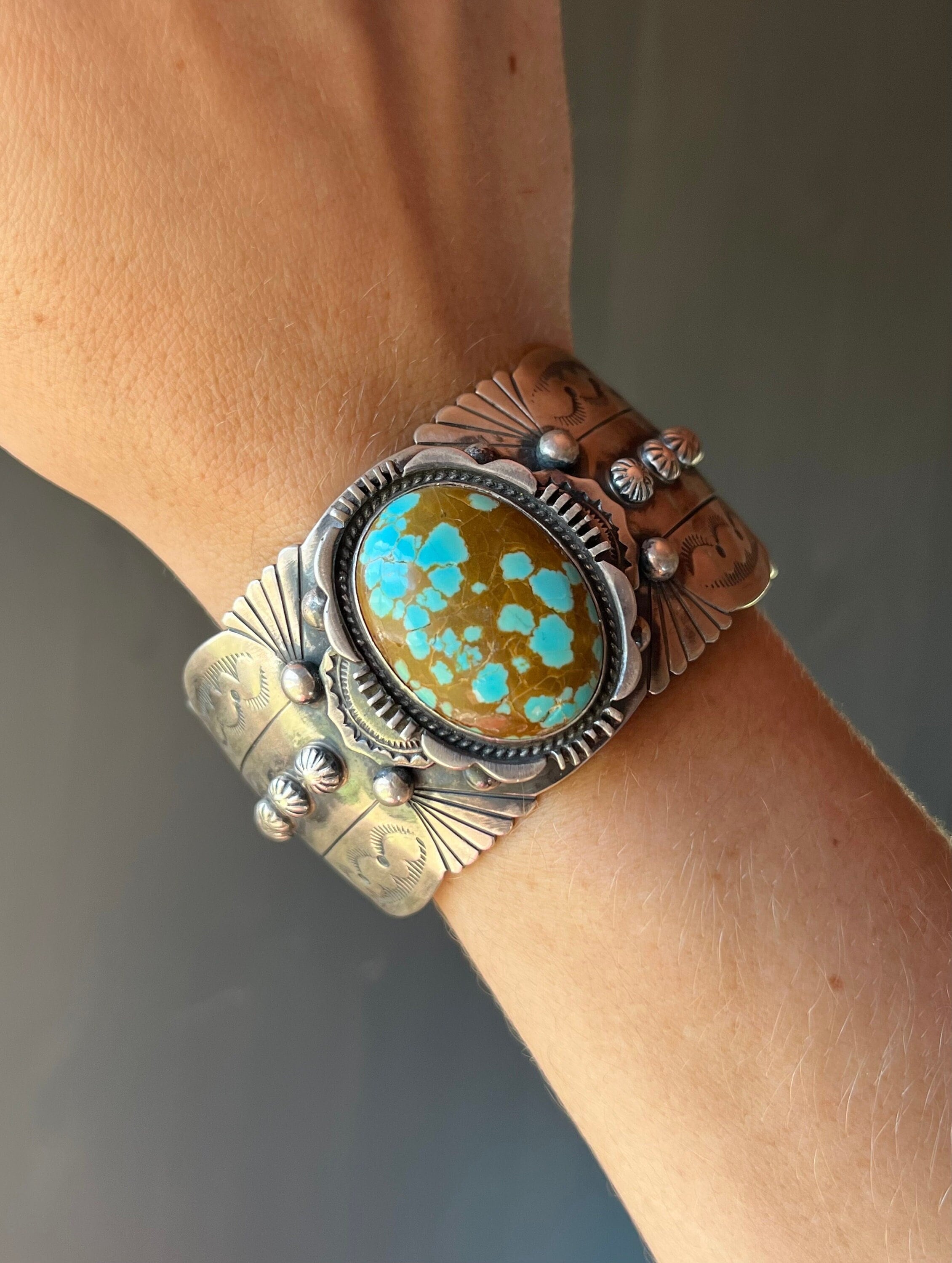 200 Gram Horse Native American #8 Turquoise Sterling Silver Bracelet 200 Gram Horse Native American #8 Turquoise Sterling Silver Bracelet