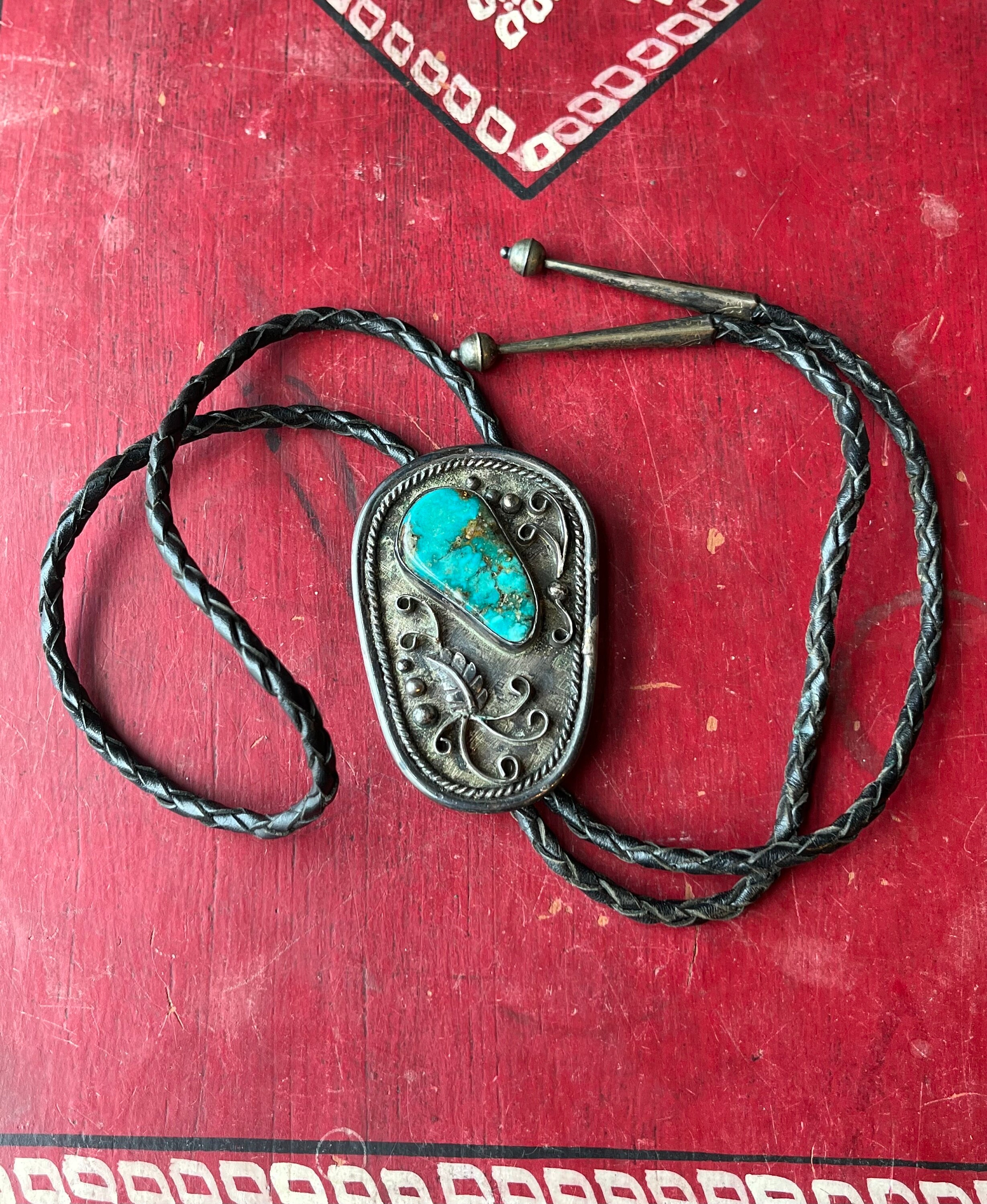 Cravate Bolo Navajo Turquoise Et Argent Sterling - Fait Main Aux USA, Longueur 44 Pouces