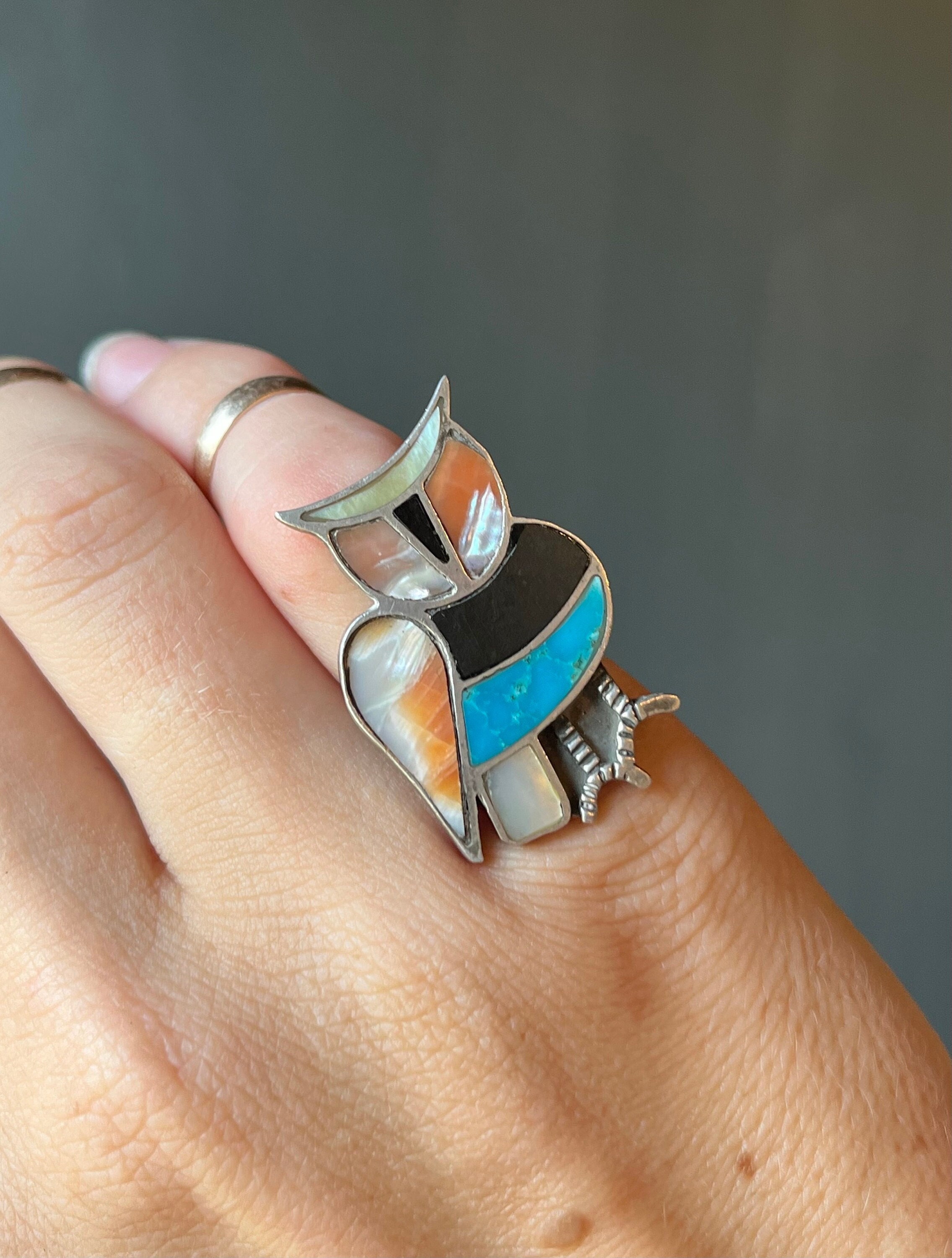 Adorable Vintage Native American Zuni Turquoise Inlay Sterling Silver Owl Ring Adorable Vintage Native American Zuni Turquoise Inlay Sterling Silver Owl Ring