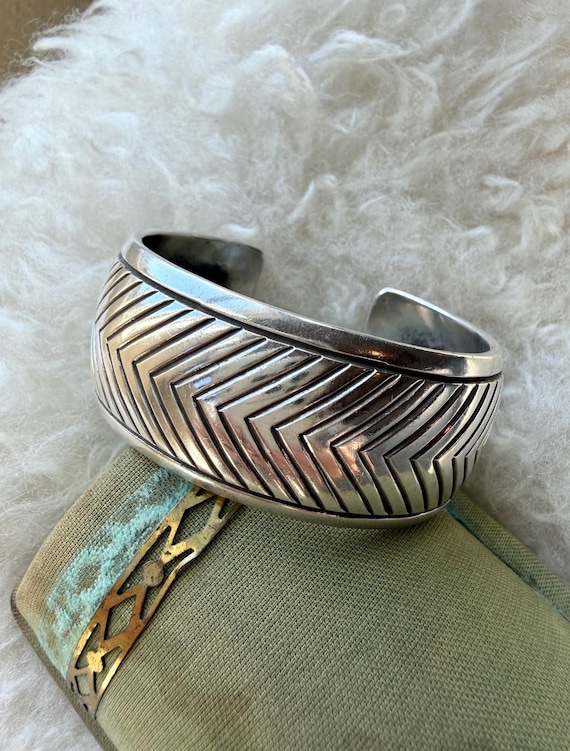 Vintage Native American Navajo DARRELL SLIM Heavy Sterling Silver