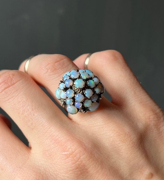 Sz 6 ~ Antique 14K Gold & Opal Cocktail Ring