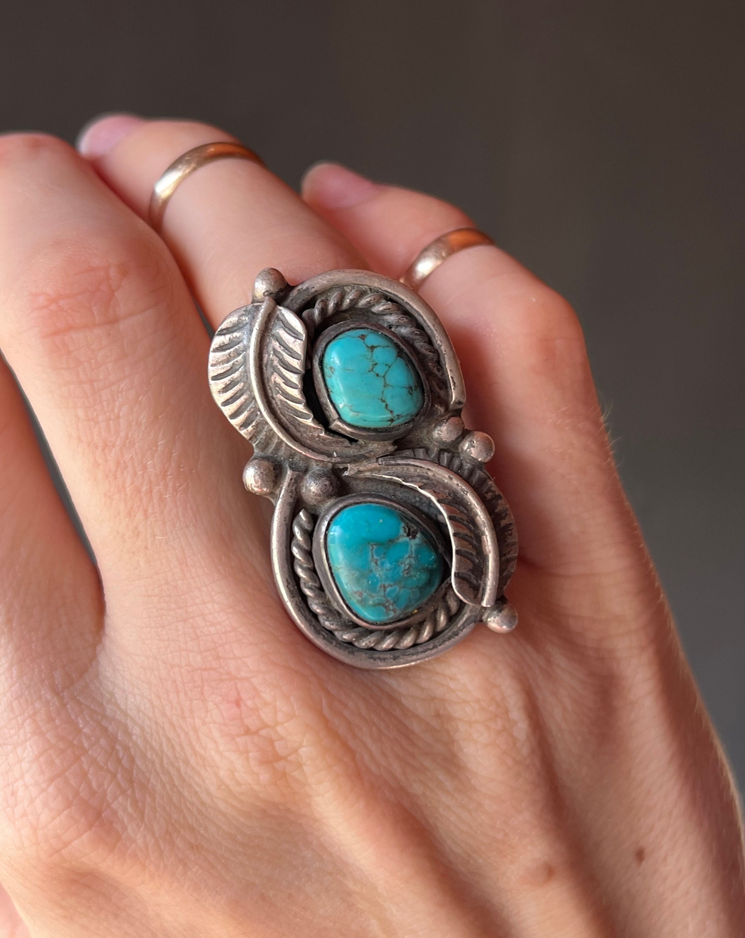 Sz 6 ~ Vintage Native American Navajo Sterling Silver & Blue