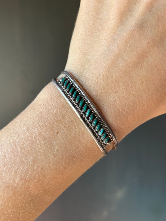 Vintage Native American Zuni Rose Laroche Sterling Silver & Green