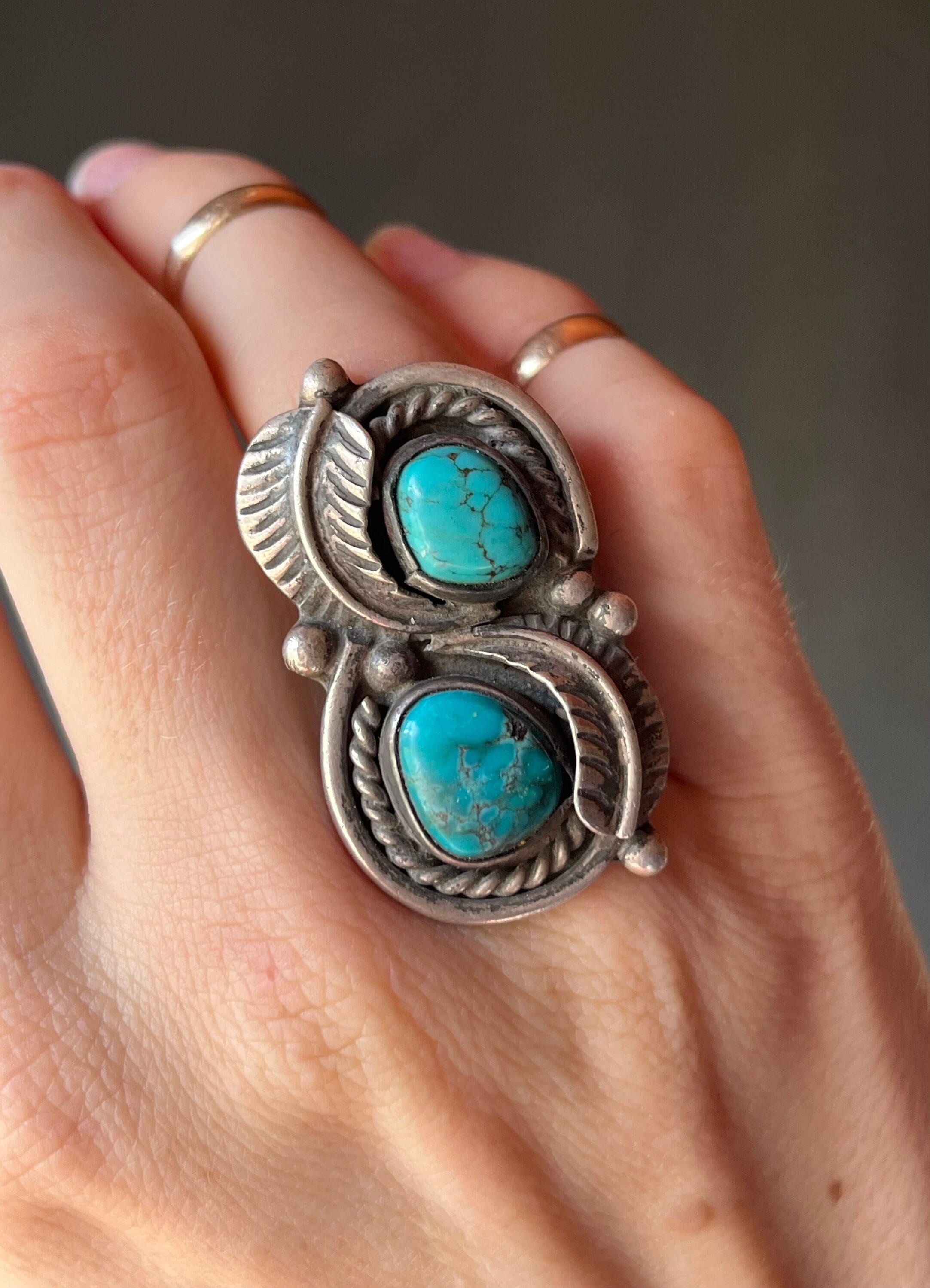 Sz 6 ~ Vintage Native American Navajo Sterling Silver & Blue
