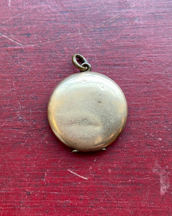 Antique Victorian Gold Filled Simple Locket w/ Or… - image 1