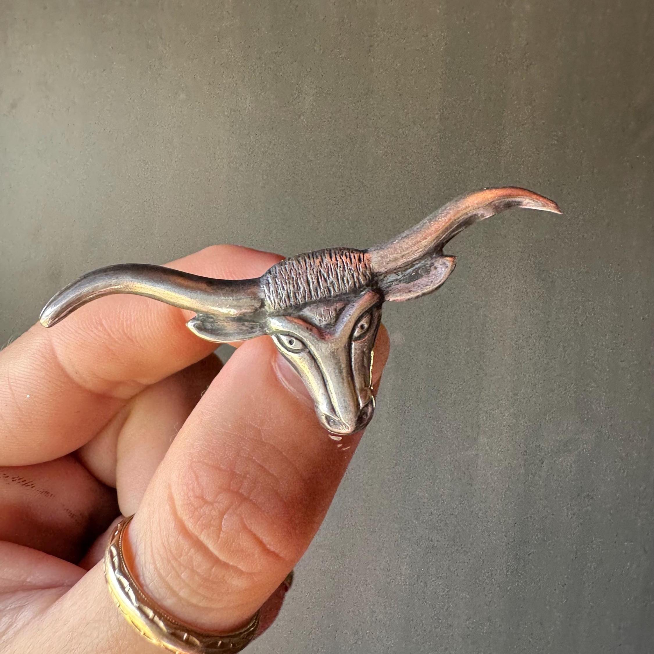 ヴィンテージ スターリングシルバー .925 ロングホーン ピンブローチ