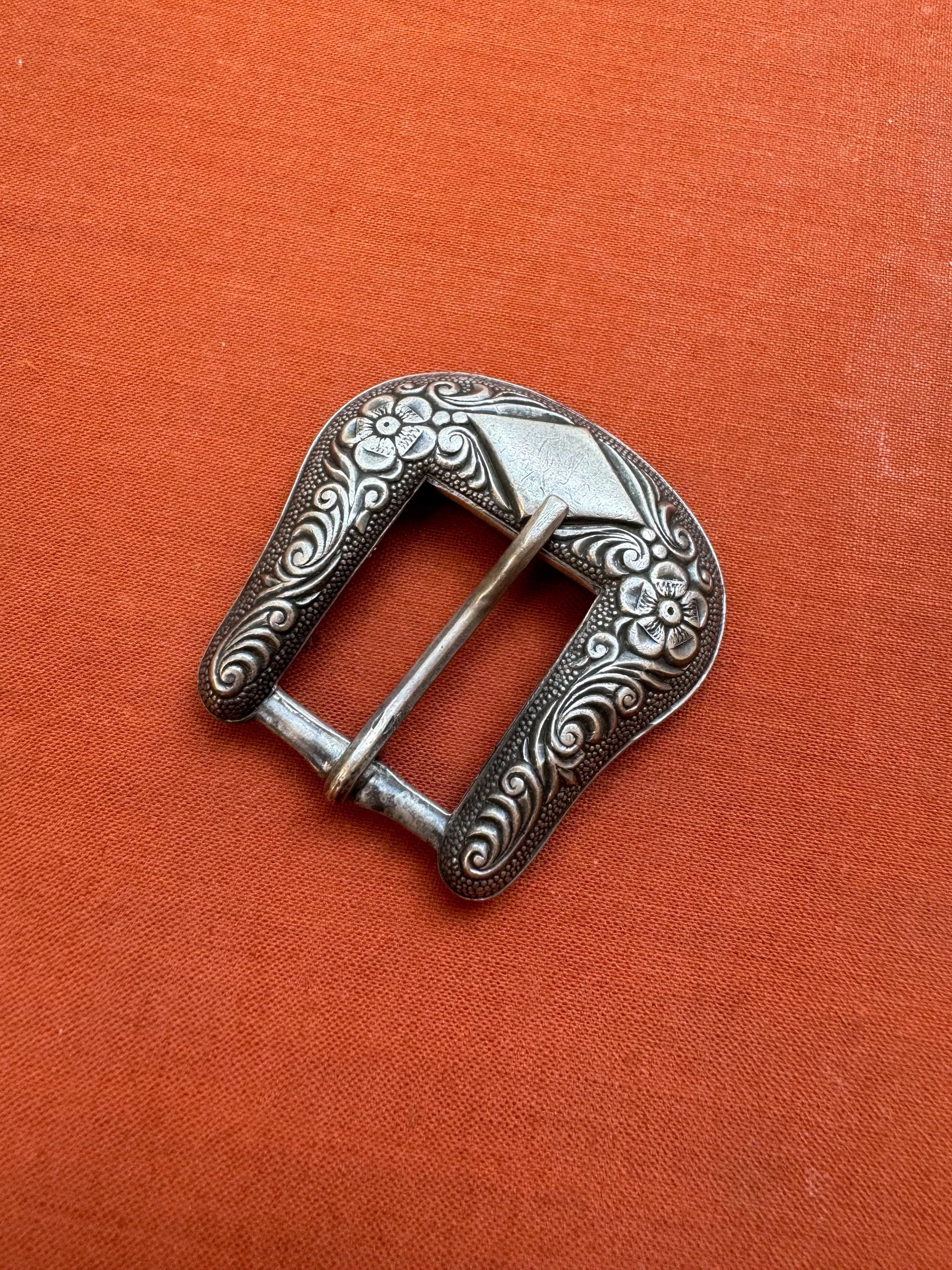 ナバホ　ターコイズ　フラワー　ベルト　n&r nez Sterling シルバー インディアンジュエリー ナバホ 925シルバー& スリーピング