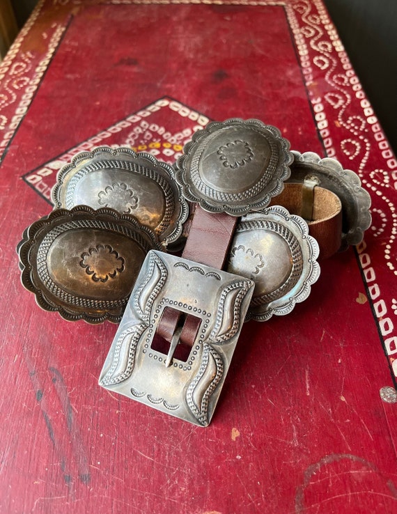 Detailed Vintage Native American Navajo Sterling Silver Intricate Concho Belt Old Detailed Vintage Native American Navajo Sterling Silver Intricate Concho Belt Old