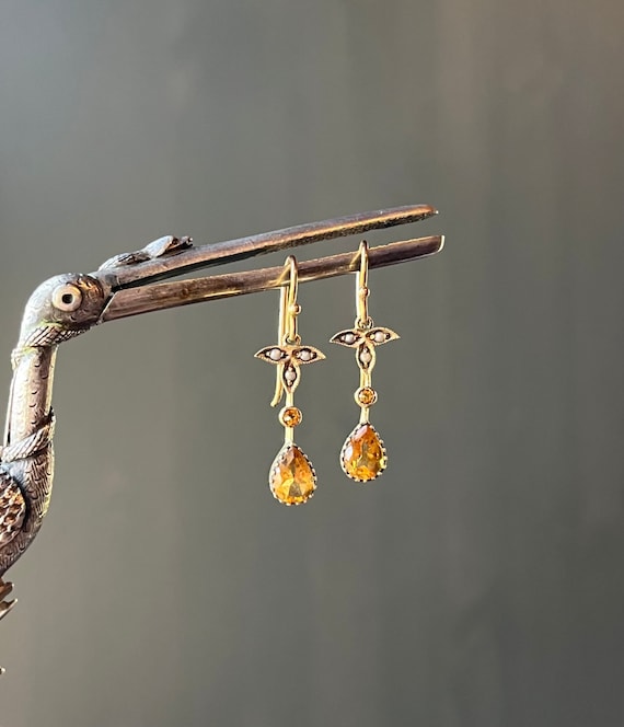 Antique 9K Yellow Gold Seed Pearls & Citrine Dangl
