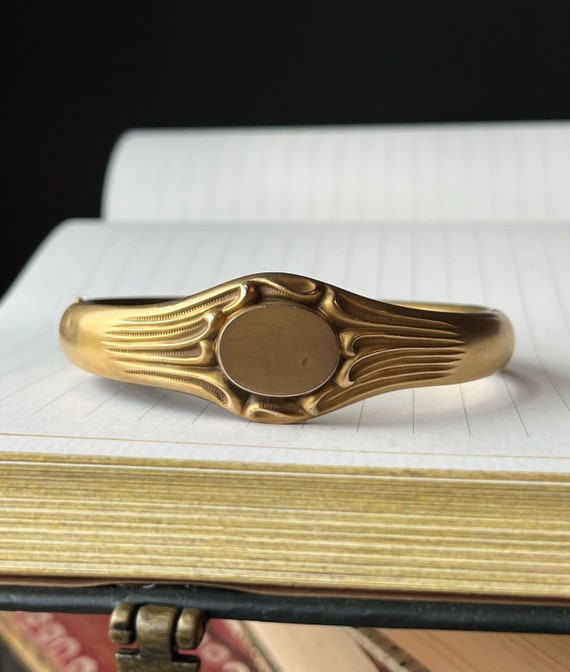 Antique Victorian Matte Gold Fill Signet Bangle Br