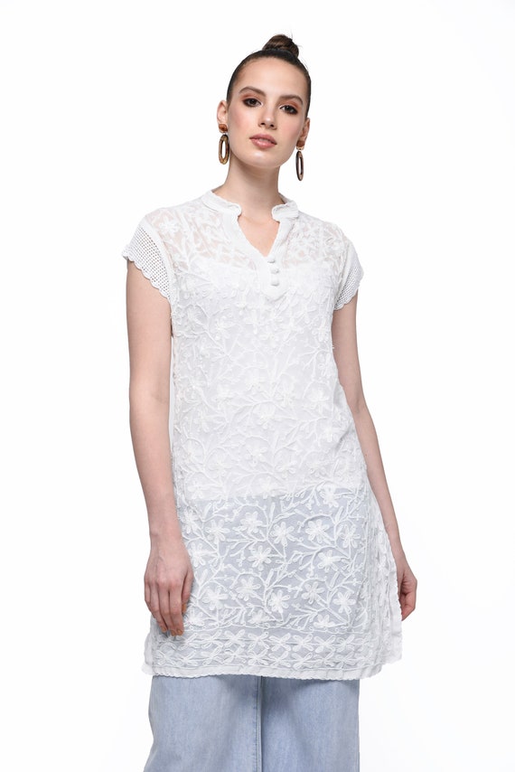 white chikan kurti neck design