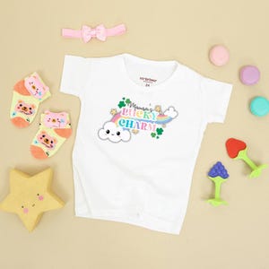 Digital PNG Sublimation Trendy Shirt Graphic Design Mama&#39;s Lucky Charm St Patrick&#39;s Day Irish Green March RAINBOW Shamrock Holiday DTF