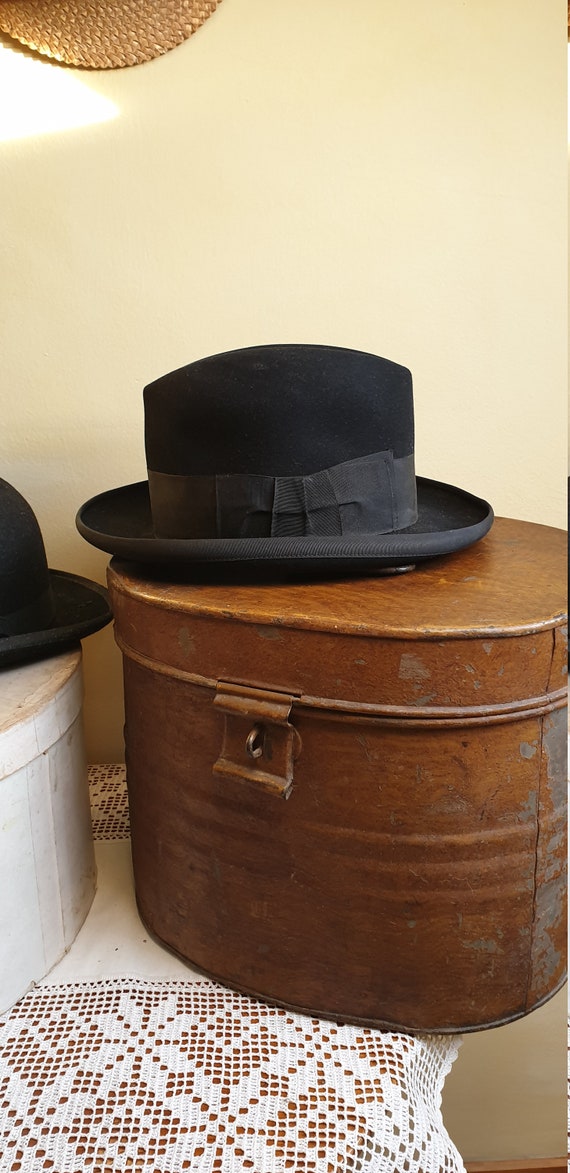 Vintage men's hat