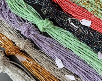 Colourful Waist Beads with clasp - Bead Belly Chain - Screw-on Waistbeads