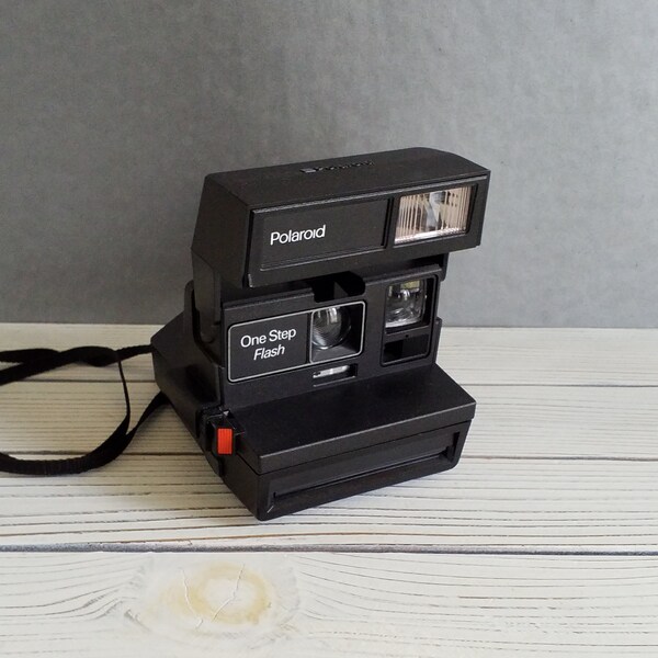 Polaroid One Step Flash Camera