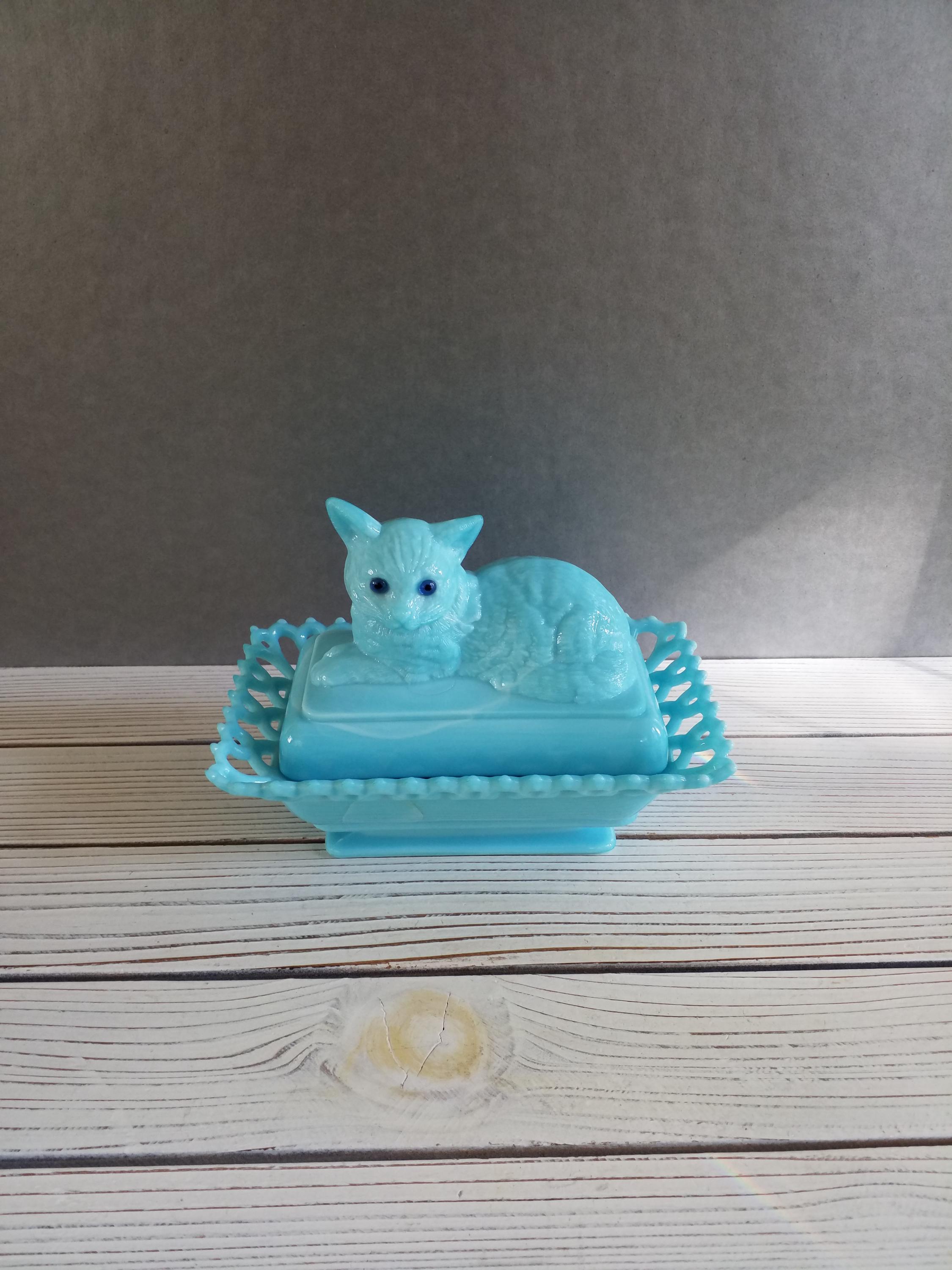 【アンティーク】猫のミルクガラスキャンディディッシュ　Cat on nest 猫のミルクガラスキャンディディッシュ Cat on nest アメリカ製 ミルク