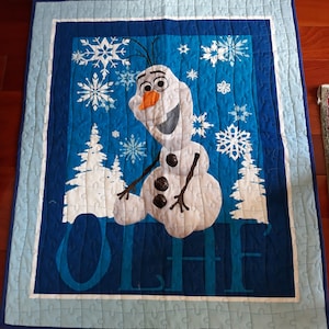 FROZEN OLAF Panel baby or toddler Quilt Blanket, Playmat - Disney -  size 35 x 42 inches, blue and white