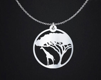 Giraffe Afrikanische Safari Halskette, Silber Giraffe Charme, afrikanische Wildtiere Schmuck, Sterling Giraffe Anhänger, afrikanische Ebenen, Baobab Baum