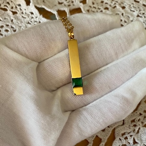 Vertical Bar Urn Necklace, Cremation Jewelry, Green Cubic Zirconia Necklace, 4 Sided Engraving, Memorial Pendant, Keepsake Necklace