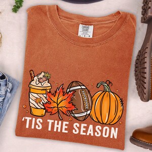 Comfort Colors Football Shirt, Pumpkin Spice Latte Women&#39;s Fall Tee, Football Season Tshirt, Autumn Fall Tee, Cozy Season Outfit, Fall Vibes