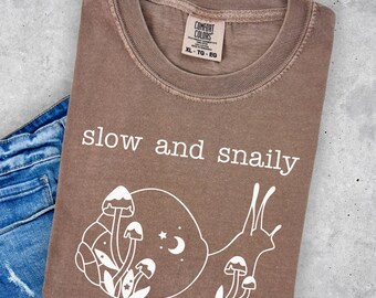 Comfort Colors® Funny Snail Shirt, Sarcastic Weirdcore Tshirt, Snail Lover Gift, Nature Lover Tee, Gen Z Humor Graphic Tee, Snail Mama Gift