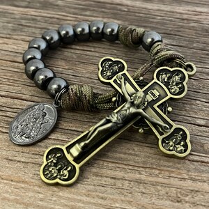 Camo Paracord, Gunmetal Pocket Rosary - Apostle Crucifix - Catholic Rosary - FHC Gift - Rosary For Men - Baptism Gift