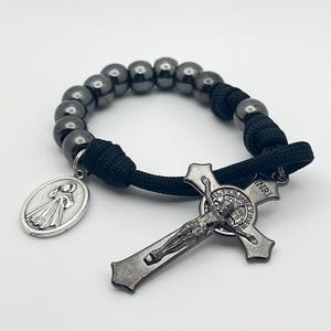 Black Gunmetal Pocket Rosary - Flared Edge St. Benedict Crucifix - Catholic Rosary - Decade Rosary - Paracord Rosary - Confirmation Gift