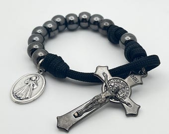 Black Gunmetal Pocket Rosary - Flared Edge St. Benedict Crucifix - Catholic Rosary - Decade Rosary - Paracord Rosary - Confirmation Gift