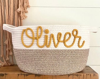 Panier personnalisé, panier à monogramme, panier prénom personnalisé, panier cadeau monogramme, panier cadeau baby shower, panier de jouets, panier prénom bébé