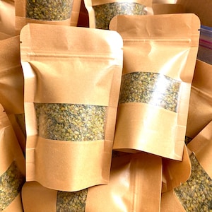 Nuevas cabezas de flores de vara de oro silvestre orgánicas secas, sin cáscara, para infusión o para hacer su propio pigmento lacado.